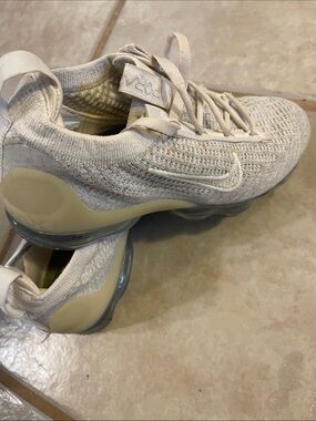 Nike VaporMax Flyknit Sneaker in Cream and Light Yellow